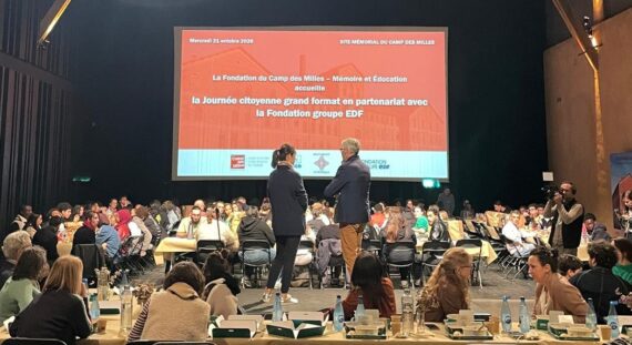 Photo du discours réalisé au Camp des Milles